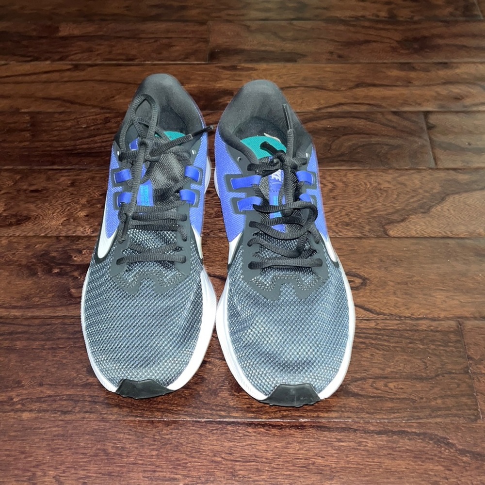 Womens Nike Downshifter 9